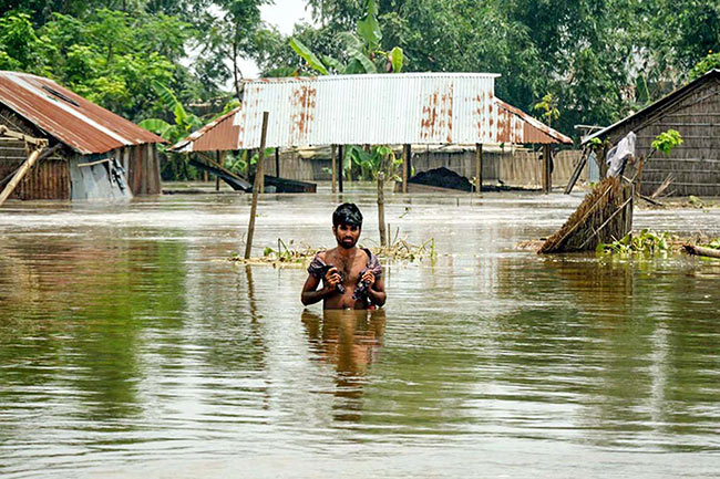 প্রধান নদ-নদীর পানি বিপদসীমার নীচে