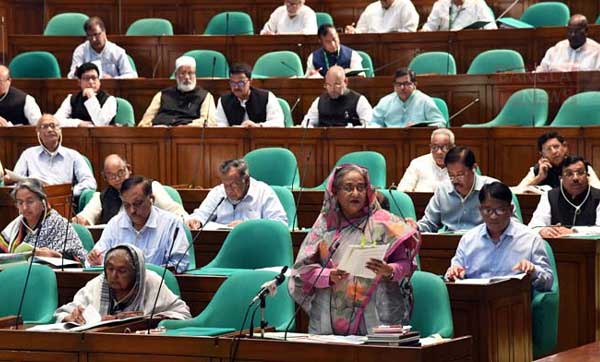 বালিশ দুর্নীতির সঙ্গে যুক্ত ব্যক্তি ছাত্রদল করতেন